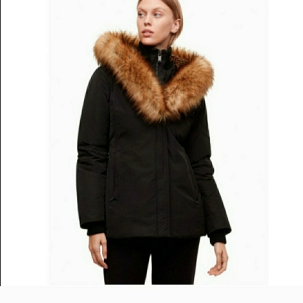Babaton Black Puffer Jacket with Faux Fur Collar